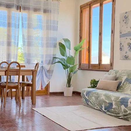 Апартаменти Attico - Baia Xx